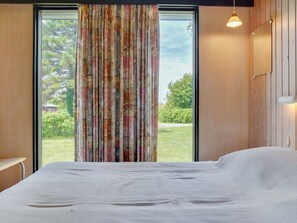 3 bedrooms, WiFi