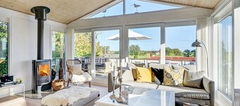 "Elfrede" - 600m from the sea by Interhome