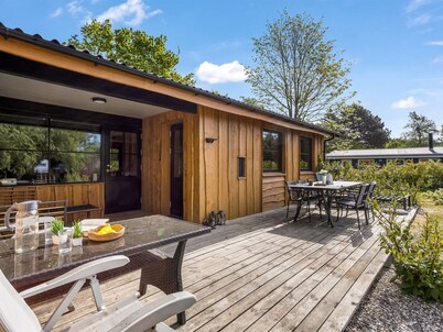 "Zekine" - 700m from the sea by Interhome