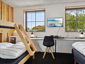 2 bedrooms, WiFi