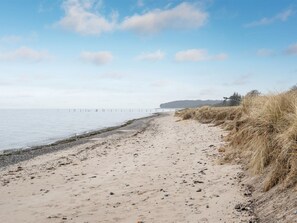 Beach - "Hattie" - 100m from the sea by Interhome (Dannemare)