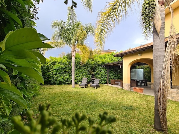 Property grounds - Villa Pizzo Beach club (Pizzo)