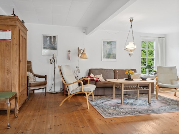 Téléviseur, foyer