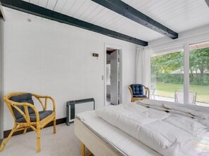 3 室のベッドルーム、インターネット
