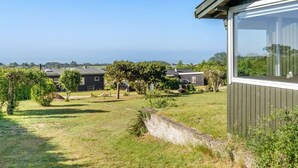 A residential area with a house featuring a large window and a view of the sea. - "Miona" - 725m from the sea by Interhome (Kalundborg)