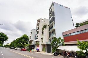 Fachada de la propiedad