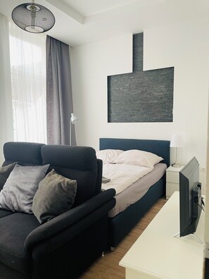 Basic Condo | 2 bedrooms, free WiFi - Apartment MARINA (Bremerhaven)