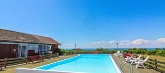 "Eliene" - 400m from the sea by Interhome