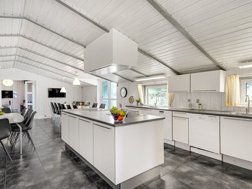 "Janita" - 800m from the sea by Interhome