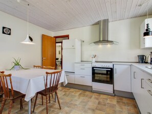 Fridge, oven, dishwasher, highchair