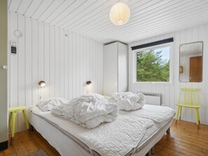 3 bedrooms, WiFi