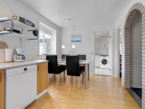 Køleskab, mikrobølgeovn, ovn, opvaskemaskine