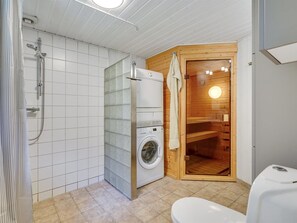 Bathroom - "Dorete" - 2.2km from the sea by Interhome (Rømø)