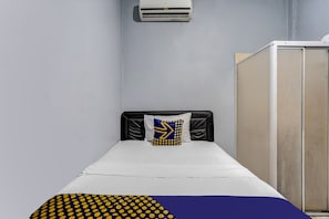 Habitación individual económica | Ropa de cama 