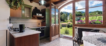 Holiday Home 'Farmhouse Of Grandfather Chek' with Mountain View and Air Conditioning