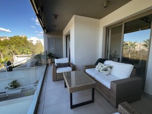 Terrace/patio - "Sunny Panorama" apartment with sea view, communal pool & WLAN (Torrox)