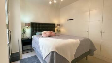 2 soverom, wi-fi (inkludert) og sengetøy