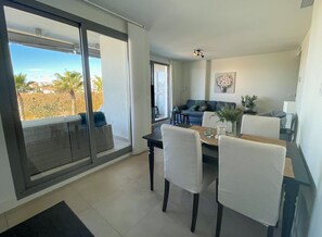 TV - "Sunny Panorama" apartment with sea view, communal pool & WLAN (Torrox)