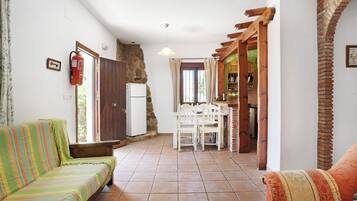 Televisie en een open haard