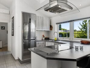 Fridge, microwave, dishwasher, cookware/dishes/utensils - "Toja" - 700m from the sea by Interhome (Sydals)