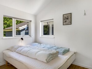 5 bedrooms, Internet