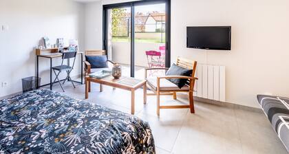 Appartement "La Chevallerie" avec terrasse privée, jardin privé et Wi-Fi