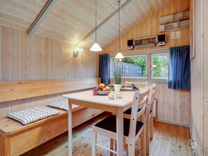 Dining - "Athislus" - 30km from the sea by Interhome (Toftlund)