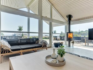 TV, fireplace, DVD player - "Fridtjof" - 100m from the sea by Interhome (Sydals)