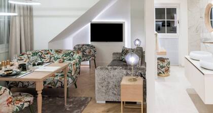 Die Suite Paradiesvogel - Boardinghouse – Schlossresidenz