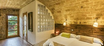 Vacation Home "Can Cortada" with Mountain View, Private Terrace & Barbecue