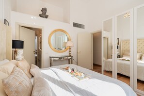 2 habitaciones, tabla de planchar con plancha y wifi gratis 