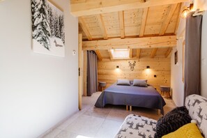 4 bedrooms, iron/ironing board, free WiFi, bed sheets - Chalet "Meribel d'Eugénie" with Wi-Fi (Les Allues)