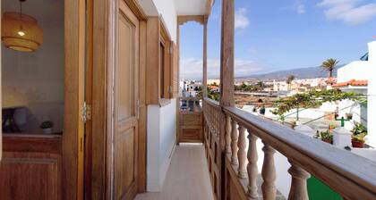 Ferienwohnung 'Balcon de Porteria' mit Bergblick, Balkon und WLAN