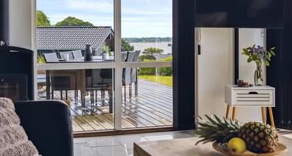 "Geeske" - 150m from the sea by Interhome