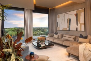 5 bedrooms