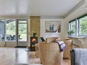 Interior - "Hasti" - 700m from the sea by Interhome (Tranekær)