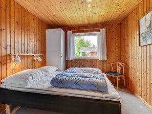 3 bedrooms, internet