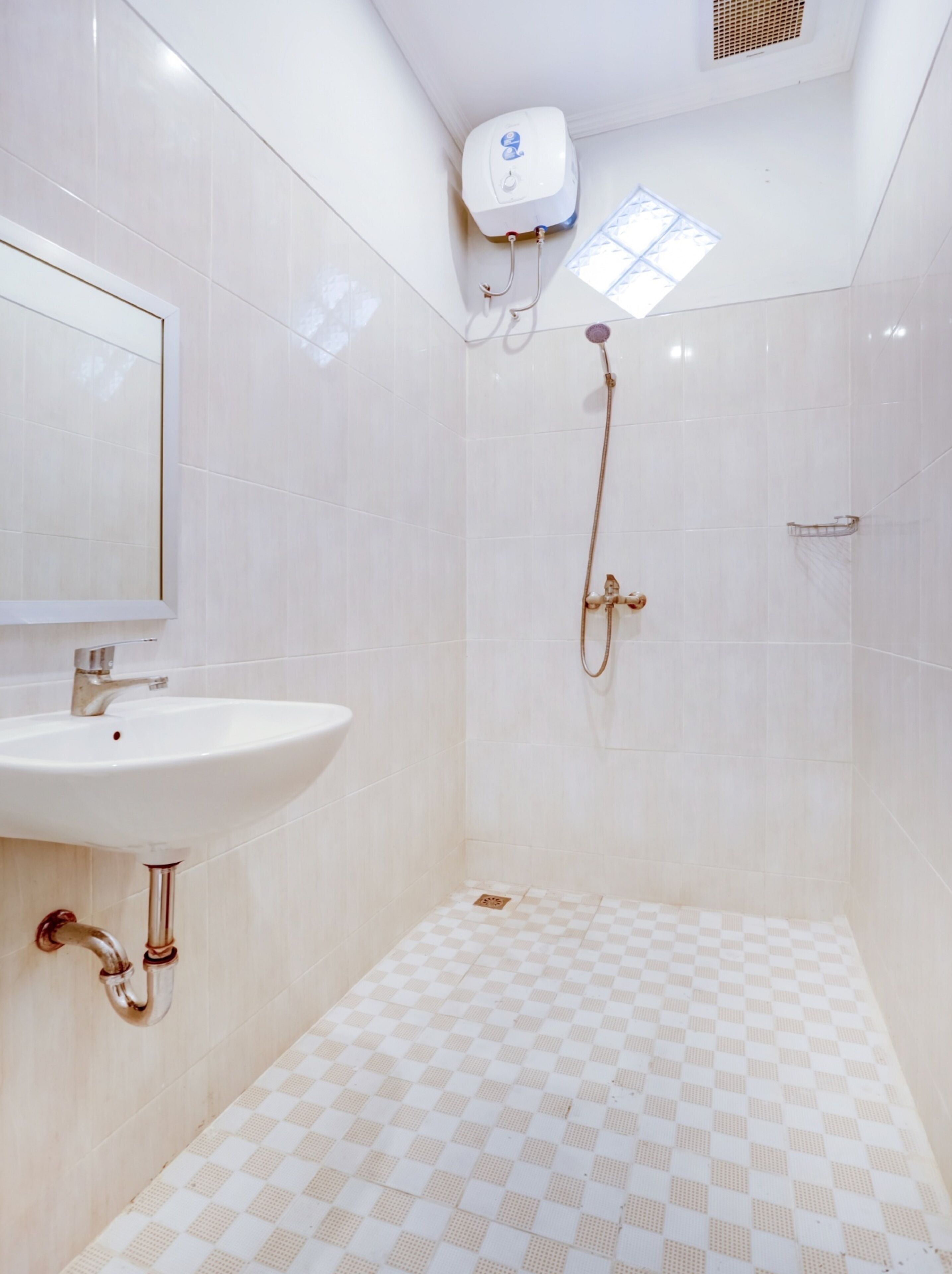 Habitación Deluxe doble | Baño | Ducha y toallas