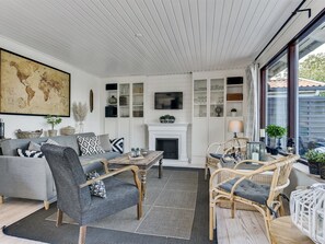 TV - "Lillan" - 250m from the sea by Interhome (Humble)