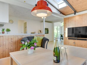 TV, fireplace - "Eriksine" - 150m from the sea by Interhome (Haderslev)