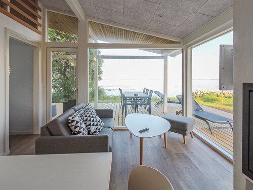 "Sasser" - 10m from the sea by Interhome