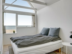 3 bedrooms, internet