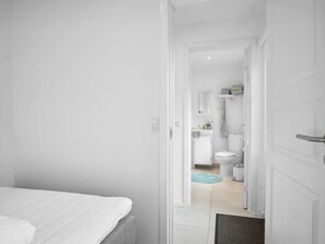 2 bedrooms, WiFi