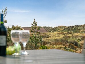 Outdoor dining - "Tiane" - 800m from the sea by Interhome (Fanø)