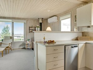 Køleskab, mikrobølgeovn, ovn, opvaskemaskine
