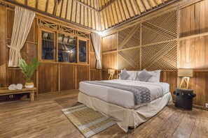 4 Schlafzimmer, Zimmersafe, Bügeleisen/Bügelbrett, kostenloses WLAN