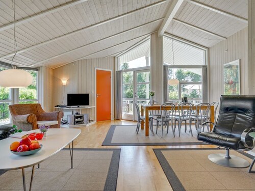 "Gith" - 800m from the sea by Interhome