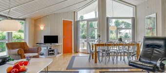 "Gith" - 800m from the sea by Interhome