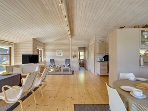 Fernseher, Kamin