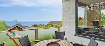 "Dika" - 400m from the sea by Interhome